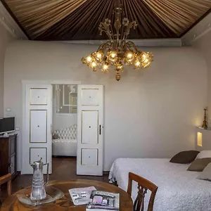 La Dimora Dei Monaci Bed and breakfast