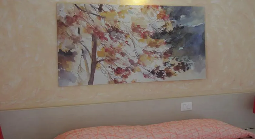 Bed & Breakfast Camollia Siena 3*,  Italy