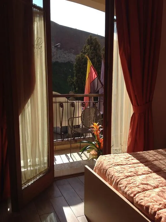 Bed & Breakfast Camollia Siena