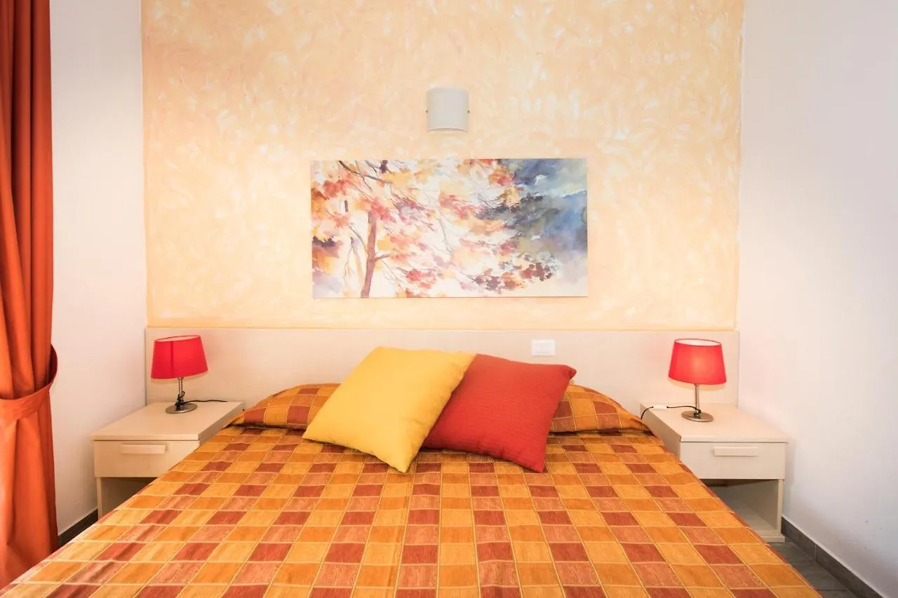 Bed & Breakfast Camollia Siena