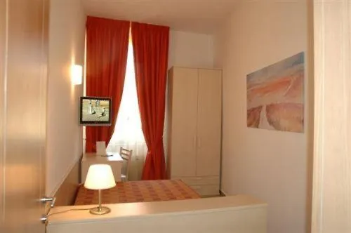 ***  Bed & Breakfast Camollia Siena Italy